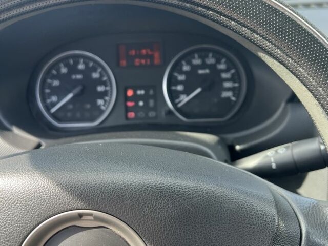 Сірий Дачія Sandero, об'ємом двигуна 1.6 л та пробігом 131 тис. км за 6400 $, фото 10 на Automoto.ua