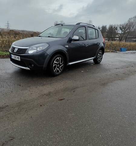 Сірий Дачія Sandero, об'ємом двигуна 1.6 л та пробігом 300 тис. км за 5500 $, фото 8 на Automoto.ua