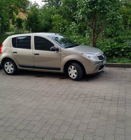 Серый Дачия Сандеро, объемом двигателя 1.4 л и пробегом 258 тыс. км за 4250 $, фото 4 на Automoto.ua