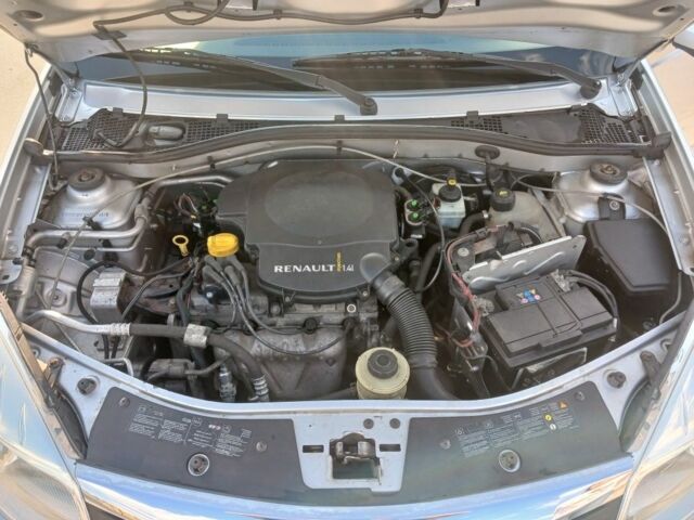 Серый Дачия Сандеро, объемом двигателя 1.4 л и пробегом 185 тыс. км за 5100 $, фото 7 на Automoto.ua