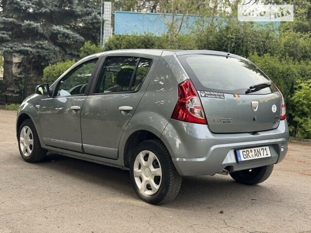 Сірий Дачія Sandero, об'ємом двигуна 1.6 л та пробігом 112 тис. км за 5650 $, фото 15 на Automoto.ua