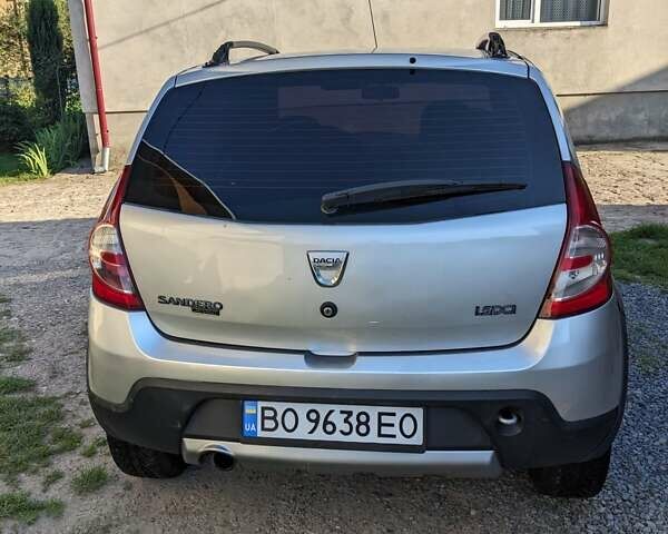 Серый Дачия Сандеро, объемом двигателя 1.46 л и пробегом 268 тыс. км за 5899 $, фото 23 на Automoto.ua