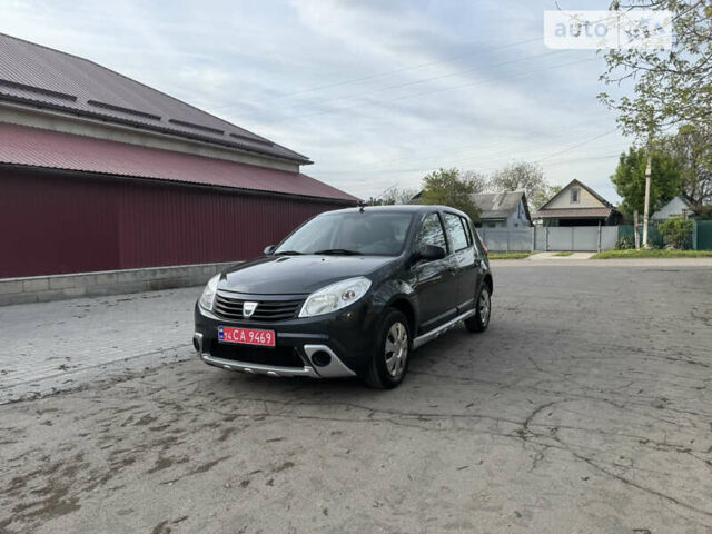 Сірий Дачія Sandero, об'ємом двигуна 1.4 л та пробігом 235 тис. км за 5590 $, фото 1 на Automoto.ua