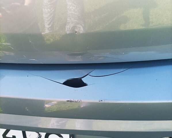 Серый Дачия Сандеро, объемом двигателя 1.2 л и пробегом 182 тыс. км за 3800 $, фото 16 на Automoto.ua