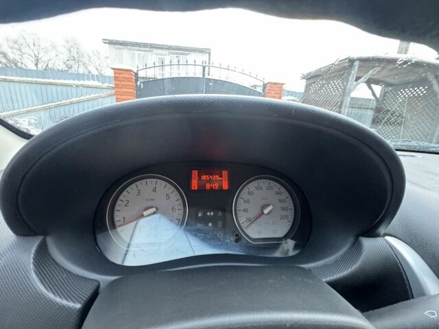 Сірий Дачія Sandero, об'ємом двигуна 1.4 л та пробігом 185 тис. км за 4999 $, фото 10 на Automoto.ua