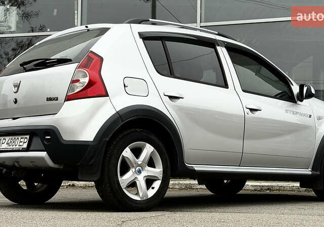 Серый Дачия Сандеро, объемом двигателя 1.46 л и пробегом 141 тыс. км за 5800 $, фото 9 на Automoto.ua