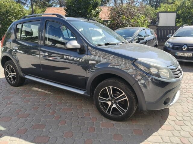 Сірий Дачія Sandero, об'ємом двигуна 1.6 л та пробігом 210 тис. км за 5788 $, фото 3 на Automoto.ua
