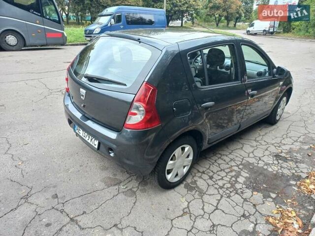 Сірий Дачія Sandero, об'ємом двигуна 1.1 л та пробігом 132 тис. км за 4500 $, фото 3 на Automoto.ua