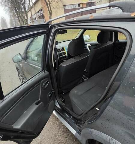 Сірий Дачія Sandero, об'ємом двигуна 1.6 л та пробігом 300 тис. км за 5500 $, фото 19 на Automoto.ua