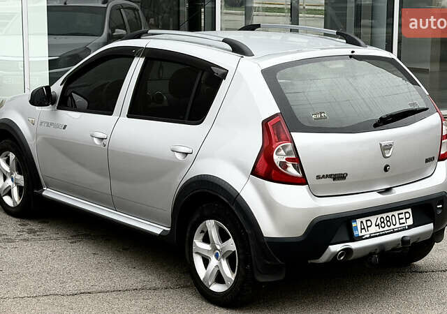 Серый Дачия Сандеро, объемом двигателя 1.46 л и пробегом 141 тыс. км за 5800 $, фото 14 на Automoto.ua