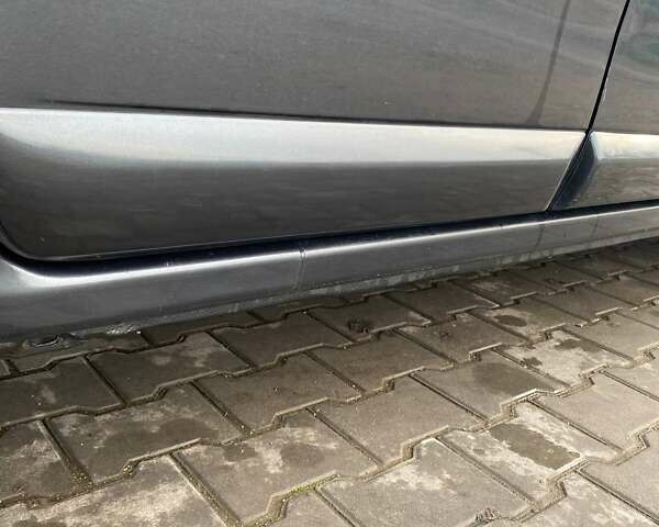 Сірий Дачія Sandero, об'ємом двигуна 1.4 л та пробігом 193 тис. км за 4200 $, фото 24 на Automoto.ua