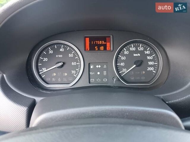 Сірий Дачія Sandero, об'ємом двигуна 1.6 л та пробігом 110 тис. км за 6990 $, фото 45 на Automoto.ua