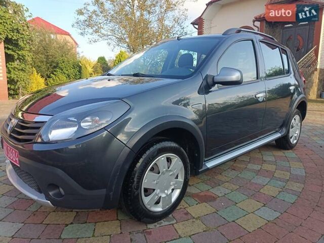 Сірий Дачія Sandero, об'ємом двигуна 1.6 л та пробігом 110 тис. км за 6990 $, фото 42 на Automoto.ua