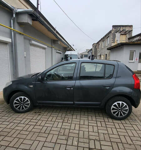 Серый Дачия Сандеро, объемом двигателя 1.15 л и пробегом 284 тыс. км за 4300 $, фото 1 на Automoto.ua