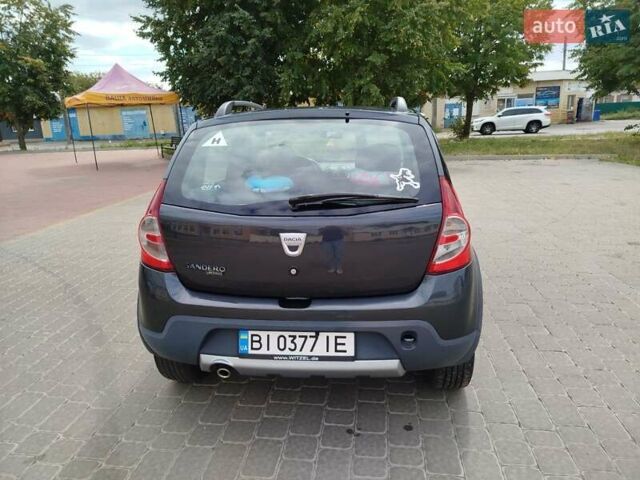 Сірий Дачія Sandero, об'ємом двигуна 1.6 л та пробігом 160 тис. км за 6600 $, фото 2 на Automoto.ua