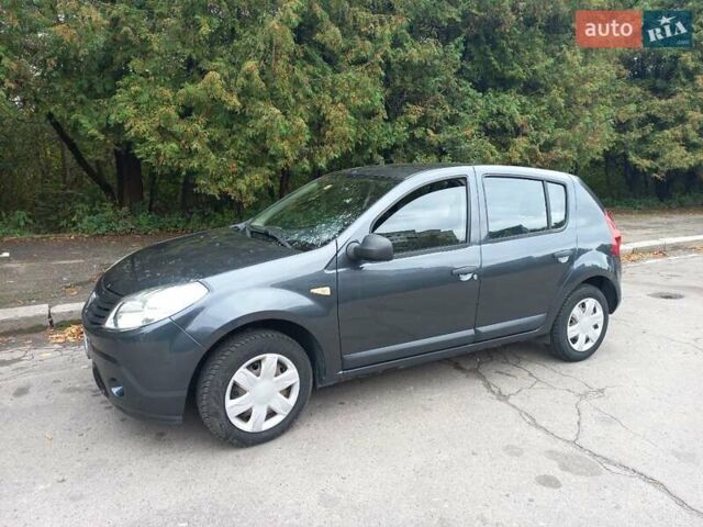 Сірий Дачія Sandero, об'ємом двигуна 1.1 л та пробігом 132 тис. км за 4500 $, фото 2 на Automoto.ua