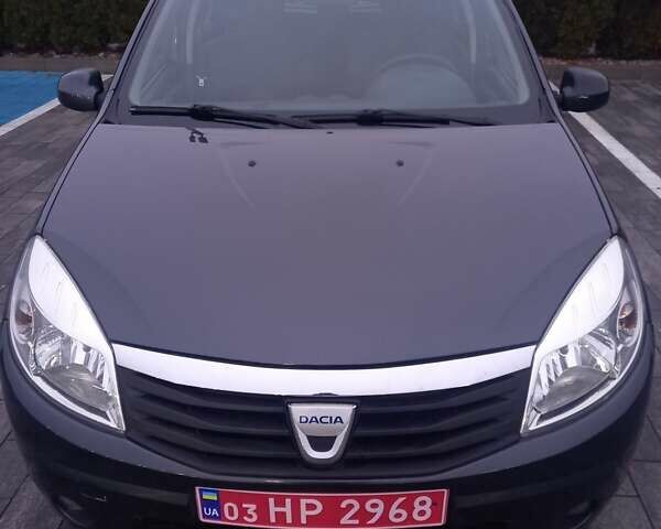 Серый Дачия Сандеро, объемом двигателя 1.6 л и пробегом 164 тыс. км за 4900 $, фото 1 на Automoto.ua