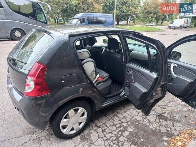 Сірий Дачія Sandero, об'ємом двигуна 1.1 л та пробігом 132 тис. км за 4500 $, фото 6 на Automoto.ua