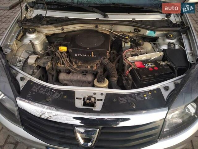 Серый Дачия Сандеро, объемом двигателя 1.4 л и пробегом 160 тыс. км за 5500 $, фото 13 на Automoto.ua