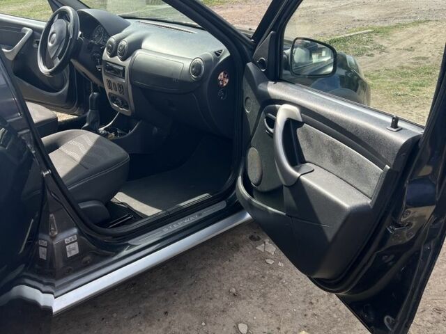 Сірий Дачія Sandero, об'ємом двигуна 1.6 л та пробігом 131 тис. км за 6400 $, фото 11 на Automoto.ua