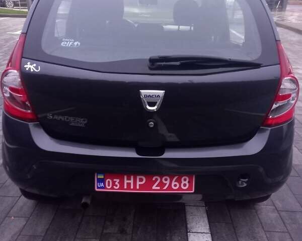 Серый Дачия Сандеро, объемом двигателя 1.6 л и пробегом 164 тыс. км за 4900 $, фото 11 на Automoto.ua