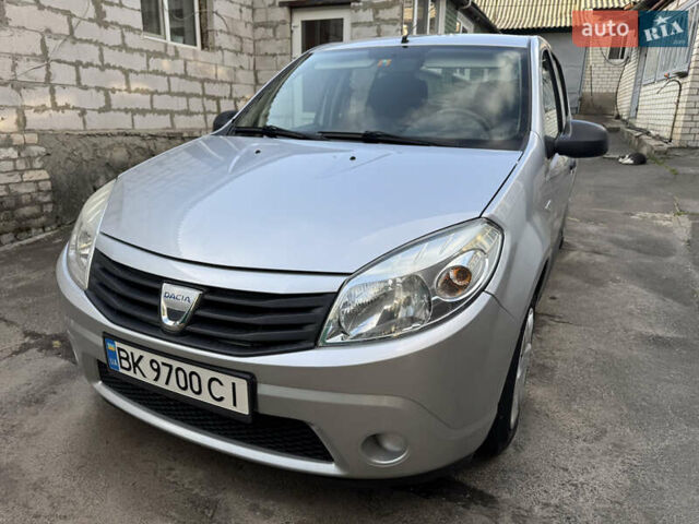 Серый Дачия Сандеро, объемом двигателя 1.15 л и пробегом 167 тыс. км за 5750 $, фото 11 на Automoto.ua