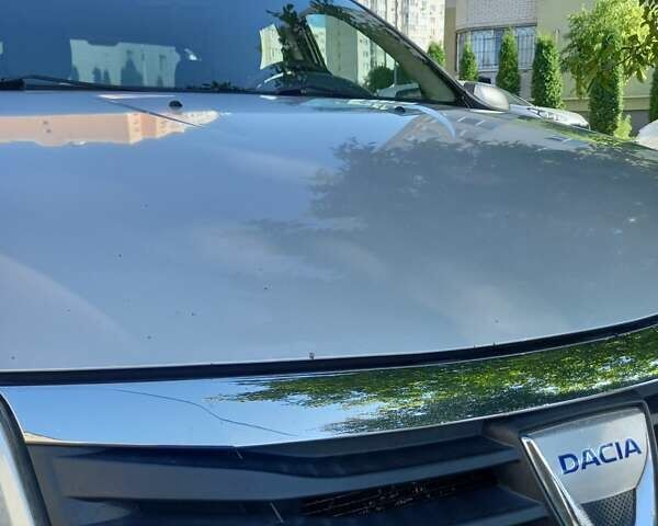 Серый Дачия Сандеро, объемом двигателя 1.5 л и пробегом 198 тыс. км за 5600 $, фото 8 на Automoto.ua