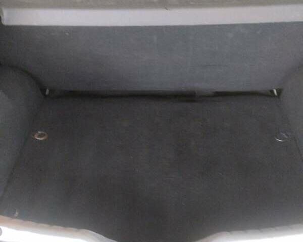 Серый Дачия Сандеро, объемом двигателя 1.15 л и пробегом 177 тыс. км за 4200 $, фото 8 на Automoto.ua