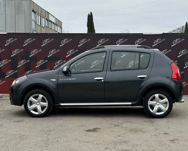 Серый Дачия Сандеро, объемом двигателя 1.6 л и пробегом 192 тыс. км за 6500 $, фото 5 на Automoto.ua