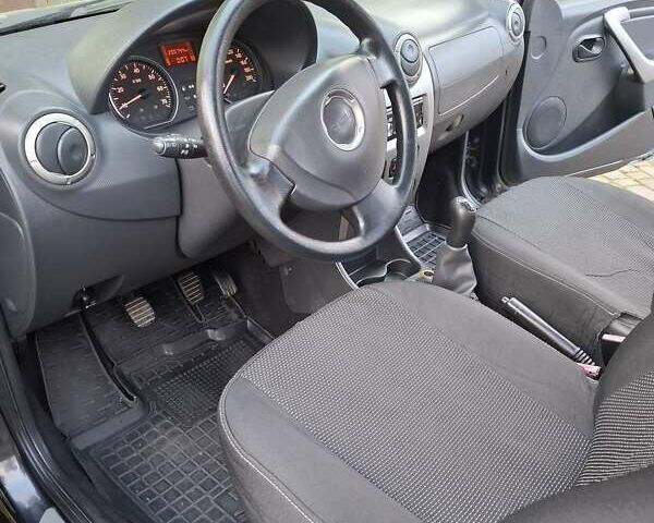 Серый Дачия Сандеро, объемом двигателя 1.6 л и пробегом 200 тыс. км за 6400 $, фото 16 на Automoto.ua