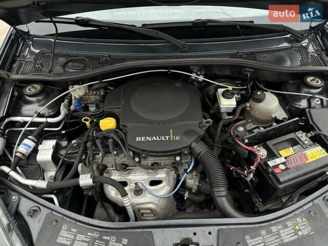 Серый Дачия Сандеро, объемом двигателя 1.6 л и пробегом 192 тыс. км за 6500 $, фото 24 на Automoto.ua