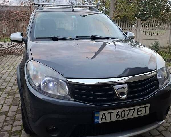 Серый Дачия Сандеро, объемом двигателя 1.6 л и пробегом 200 тыс. км за 6400 $, фото 23 на Automoto.ua