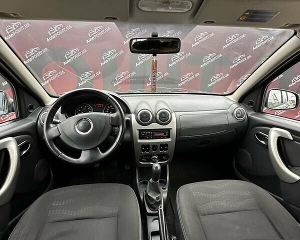 Серый Дачия Сандеро, объемом двигателя 1.6 л и пробегом 192 тыс. км за 6500 $, фото 14 на Automoto.ua