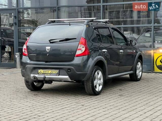 Сірий Дачія Sandero, об'ємом двигуна 1.6 л та пробігом 200 тис. км за 6700 $, фото 6 на Automoto.ua