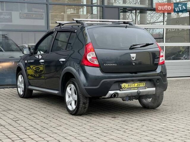 Сірий Дачія Sandero, об'ємом двигуна 1.6 л та пробігом 200 тис. км за 6700 $, фото 4 на Automoto.ua