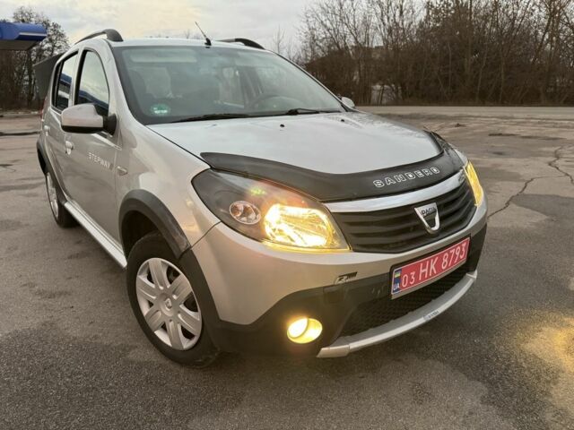 Серый Дачия Сандеро, объемом двигателя 1.6 л и пробегом 199 тыс. км за 6999 $, фото 8 на Automoto.ua