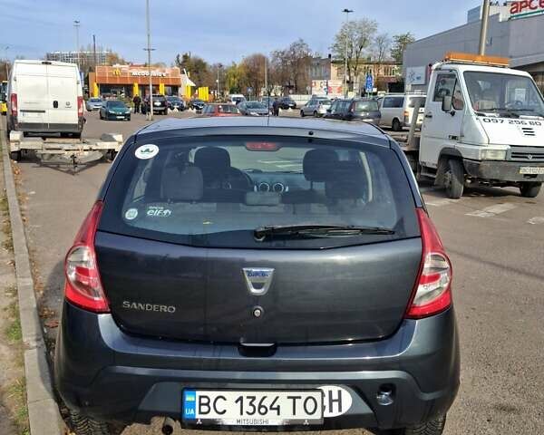 Сірий Дачія Sandero, об'ємом двигуна 1.6 л та пробігом 200 тис. км за 6200 $, фото 2 на Automoto.ua