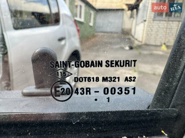 Серый Дачия Сандеро, объемом двигателя 1.15 л и пробегом 167 тыс. км за 5750 $, фото 12 на Automoto.ua