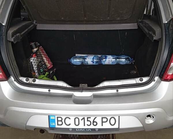 Сірий Дачія Sandero, об'ємом двигуна 1.2 л та пробігом 219 тис. км за 4100 $, фото 7 на Automoto.ua