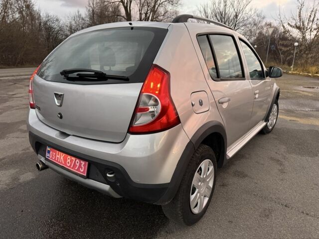 Серый Дачия Сандеро, объемом двигателя 1.6 л и пробегом 199 тыс. км за 6999 $, фото 16 на Automoto.ua