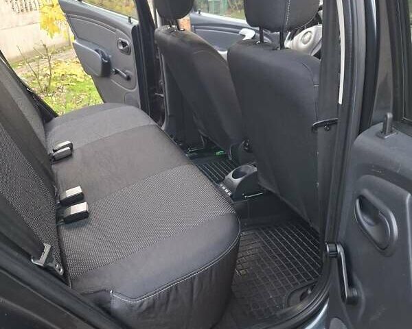 Серый Дачия Сандеро, объемом двигателя 1.6 л и пробегом 200 тыс. км за 6400 $, фото 20 на Automoto.ua