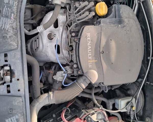 Сірий Дачія Sandero, об'ємом двигуна 1.6 л та пробігом 200 тис. км за 6200 $, фото 28 на Automoto.ua