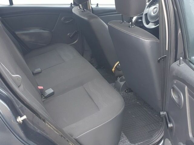 Серый Дачия Сандеро, объемом двигателя 1.6 л и пробегом 188 тыс. км за 6399 $, фото 5 на Automoto.ua