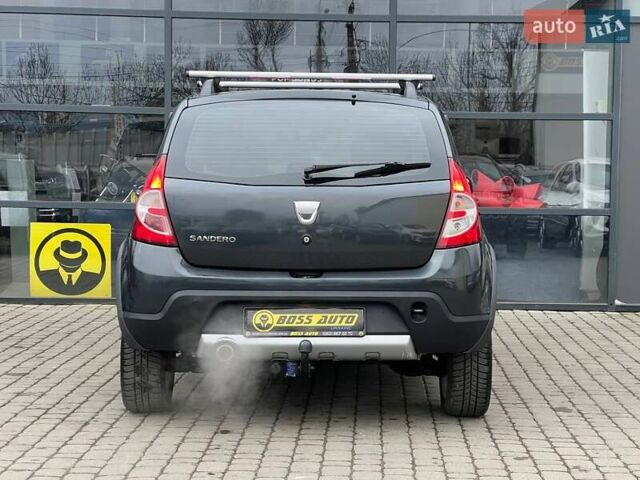 Сірий Дачія Sandero, об'ємом двигуна 1.6 л та пробігом 200 тис. км за 6700 $, фото 5 на Automoto.ua