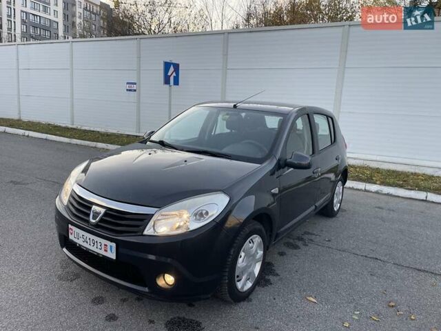 Дачія Sandero 2012 у Львові на Automoto.ua Сірий Дачія Sandero, об'ємом двигуна 1.6 л та пробігом 150 тис. км за 4900 $, фото 15 на Automoto.ua