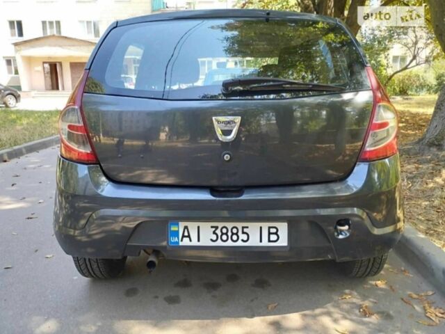 Серый Дачия Сандеро, объемом двигателя 1.2 л и пробегом 290 тыс. км за 4600 $, фото 7 на Automoto.ua