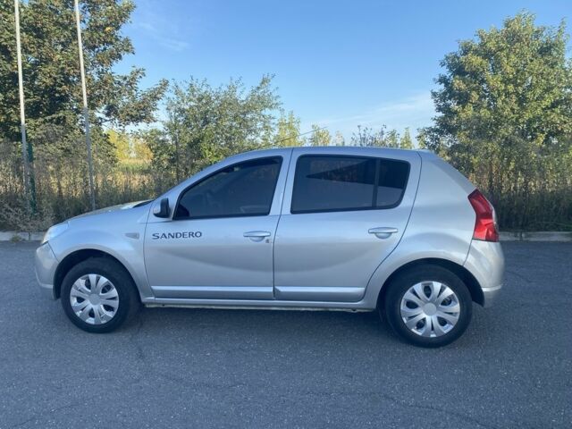 Сірий Дачія Sandero, об'ємом двигуна 1.2 л та пробігом 160 тис. км за 4500 $, фото 6 на Automoto.ua