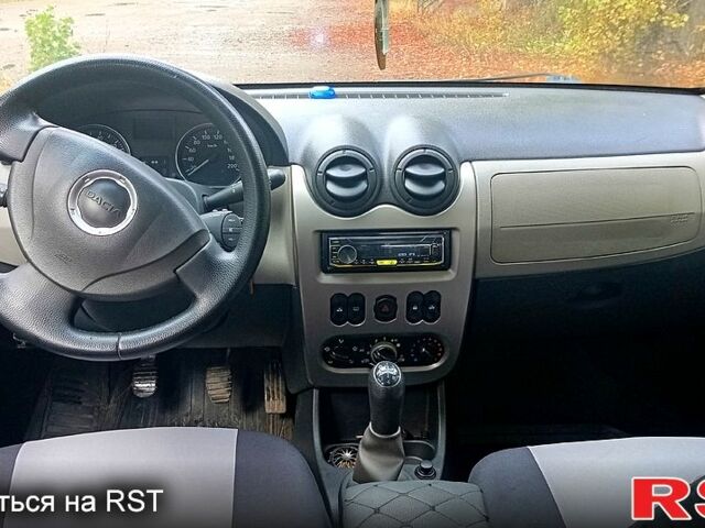 Дачія Sandero 2012 у Долинской на Automoto.ua Сірий Дачія Sandero, об'ємом двигуна 1.1 л та пробігом 164 тис. км за 4300 $, фото 9 на Automoto.ua