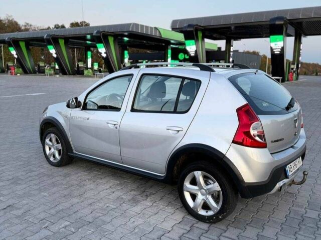 Дачія Sandero 2012 у Вінниці на Automoto.ua Сірий Дачія Sandero, об'ємом двигуна 1.6 л та пробігом 240 тис. км за 6200 $, фото 5 на Automoto.ua