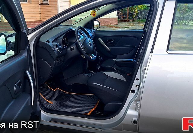 Сірий Дачія Sandero, об'ємом двигуна 1.5 л та пробігом 191 тис. км за 8500 $, фото 7 на Automoto.ua